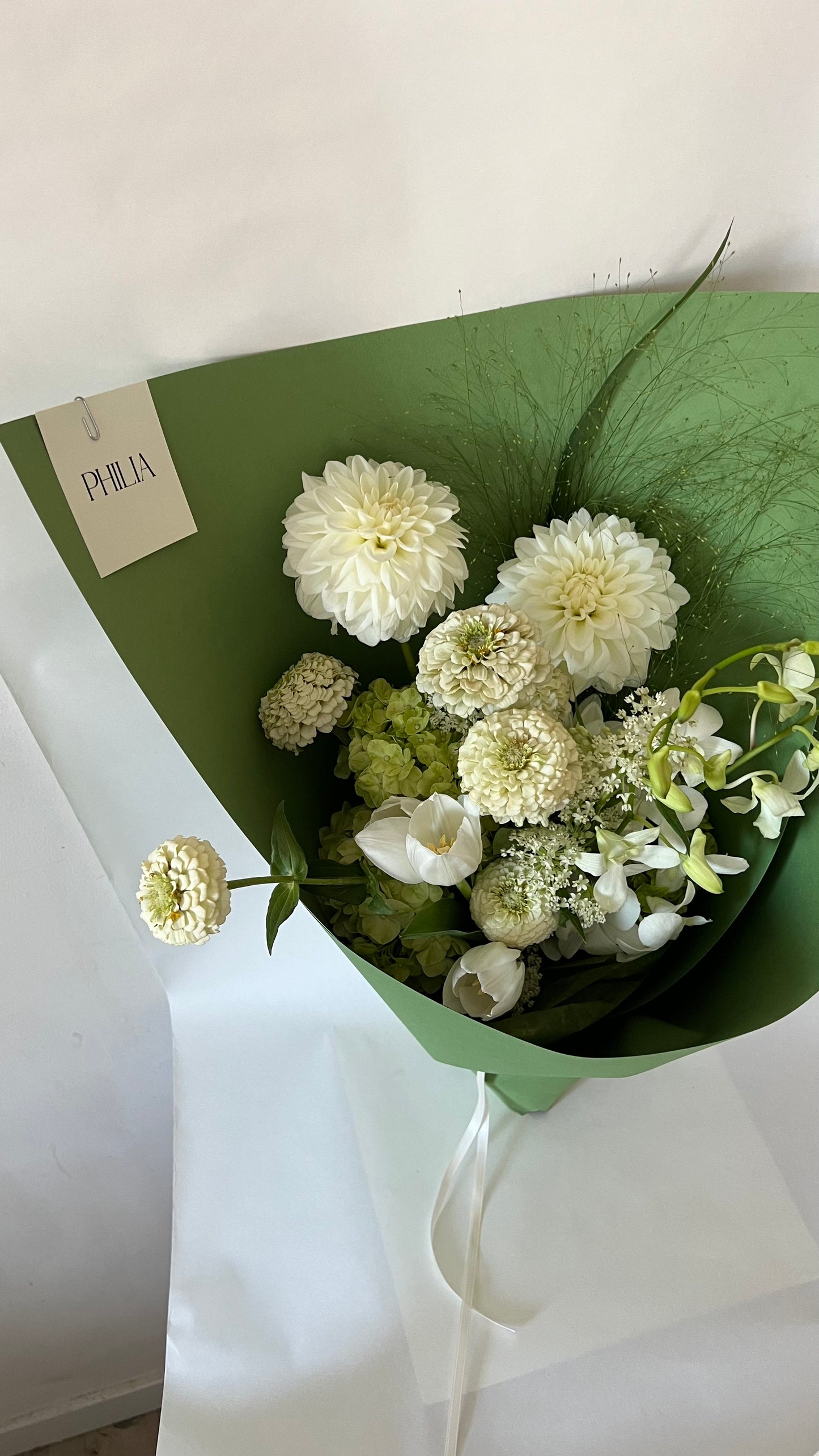 Chroma Bouquet︱4 Colour Paper Options