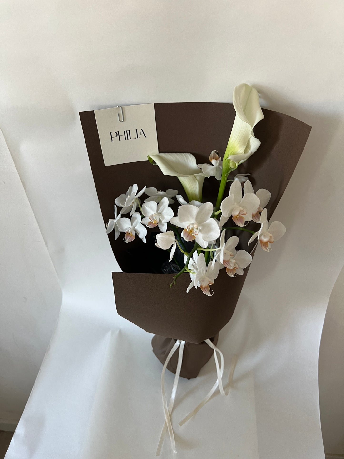 Minimal Orchid Handtied ︱Brown Paper