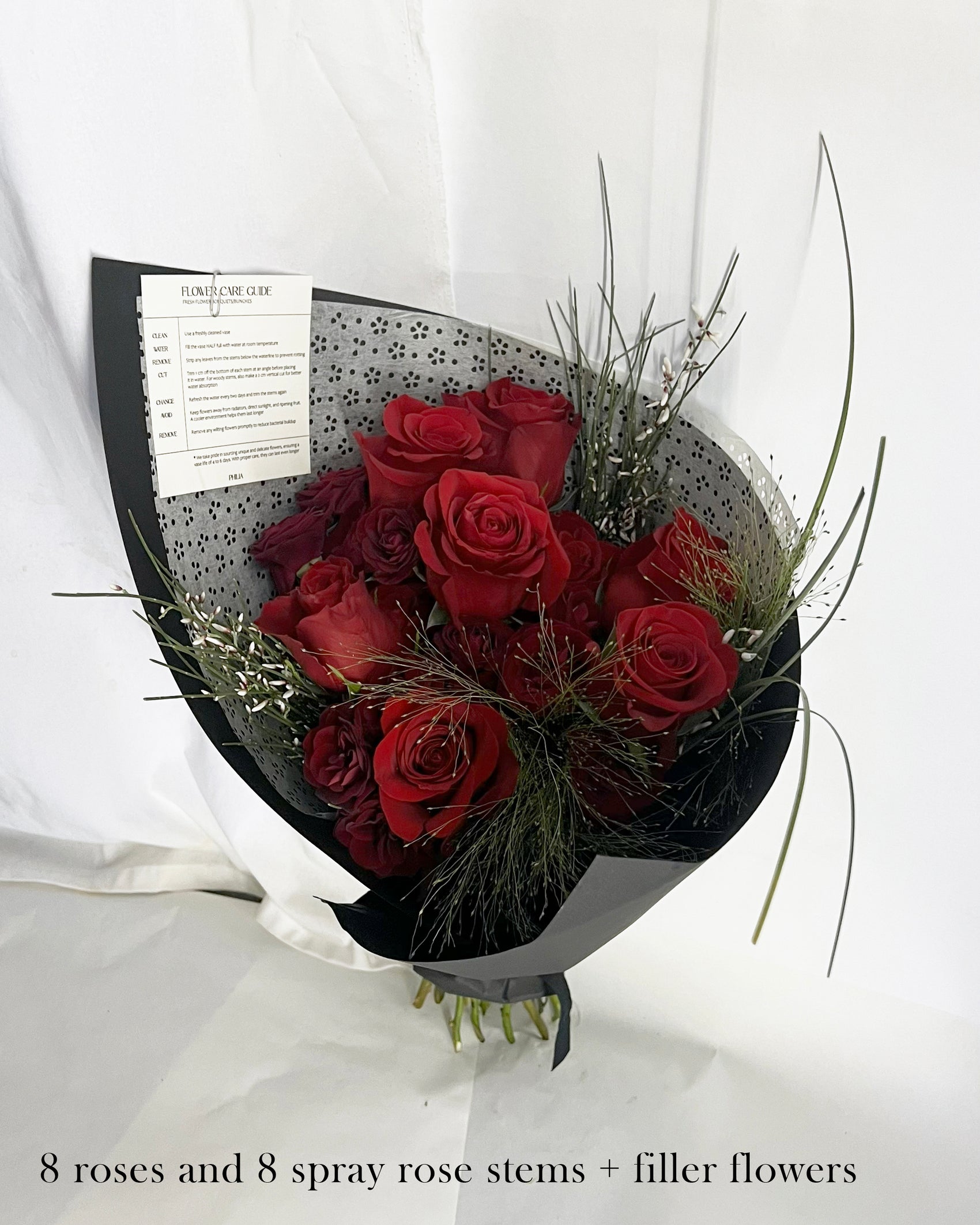 Red Rose with Spray Rose Handtied︱Black Paper Wrap
