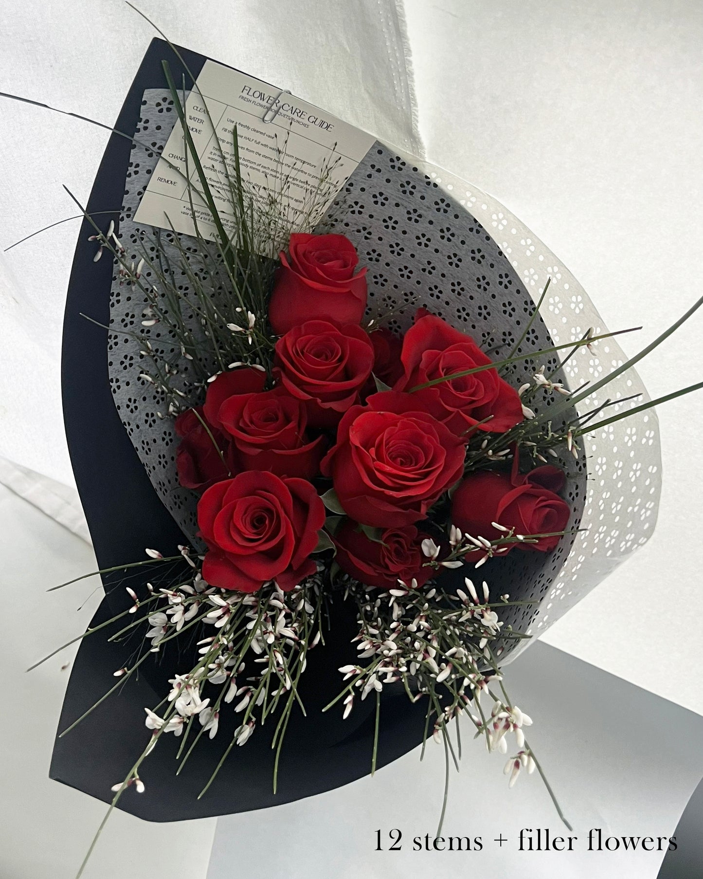 Red Rose Handtied︱White Paper Wrap