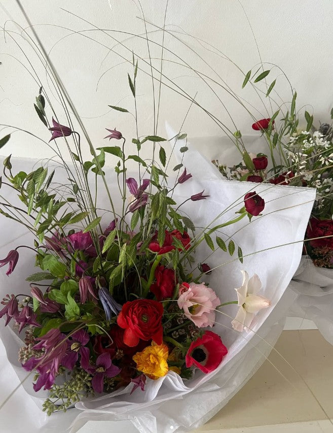 Holiday Arrangement - available only on Dec 22nd - 24th